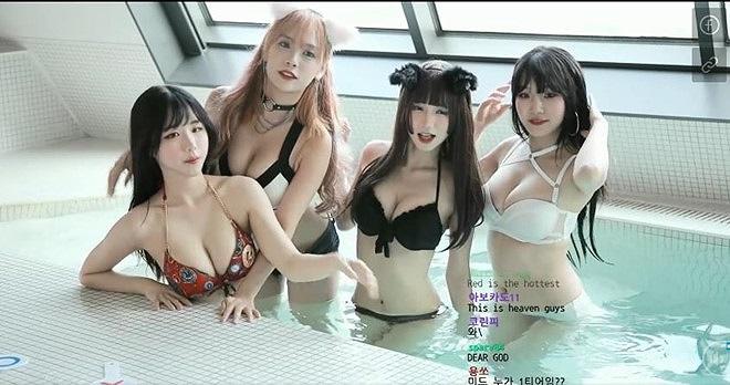Livestream Tắm Tập Thể Khêu Gợi, 4 Mẫu Nữ Hàn Quốc Gây Phẫn Nộ