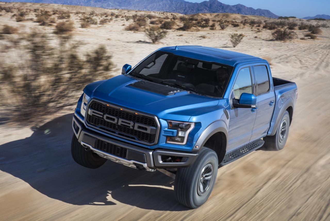 2019 Ford F-150 Raptor Debuts With Updated Fox Shocks, Recaro Seats