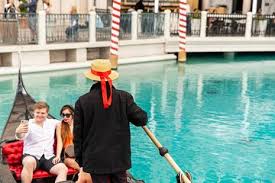 Gondola Ride At The Venetian: Weight Limit Explained