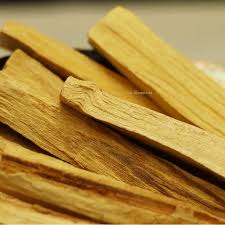 How To Tell Real Palo Santo From Fake: A Guide To Authentic Incense